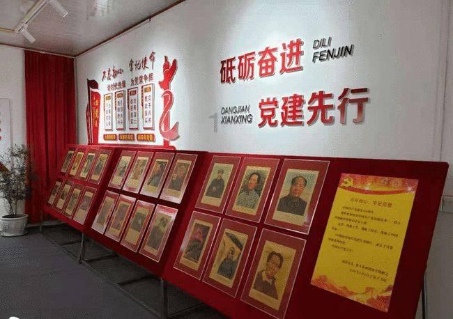 记者：切尔西知道布罗亚有很多追求者，但没有报价达到5000万